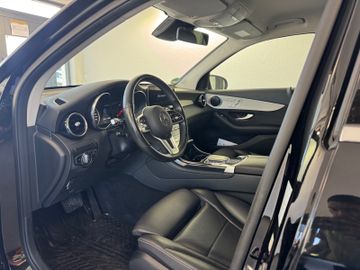 Mercedes GLC 300 - 11