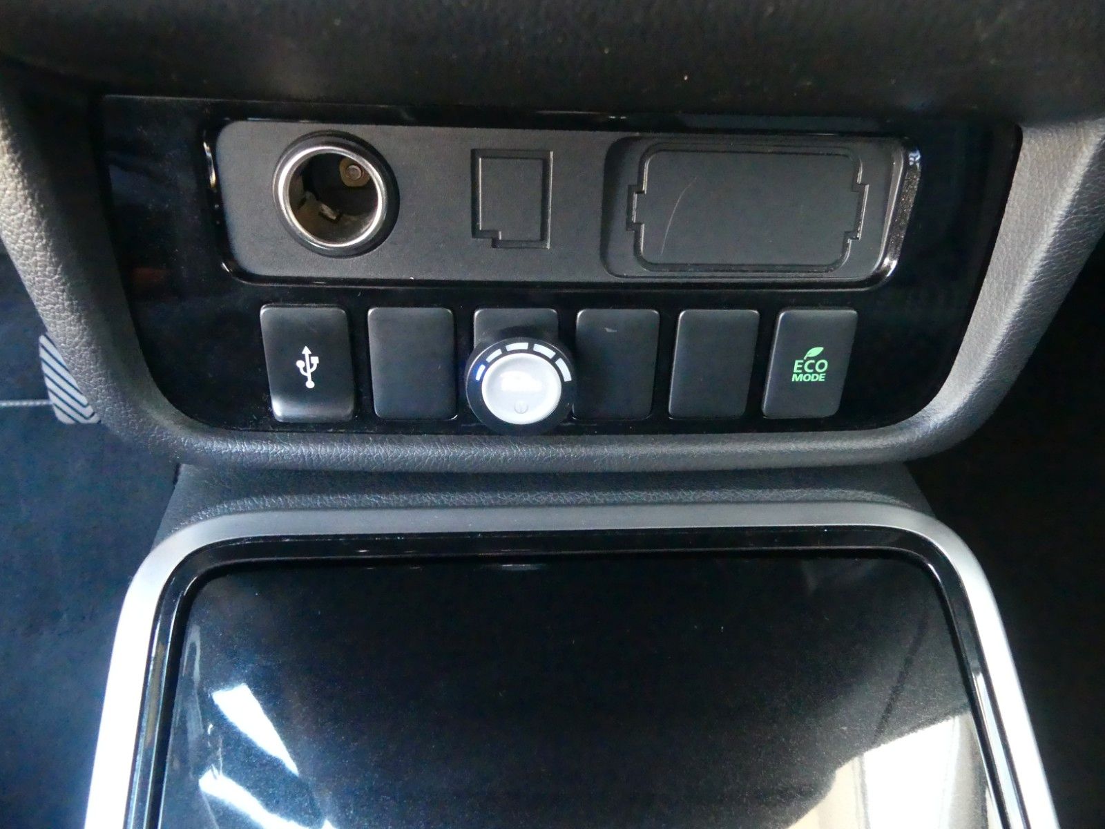 Fahrzeugabbildung Mitsubishi Outlander Diamant Edition 2WD*Gasanlage*Kamera*