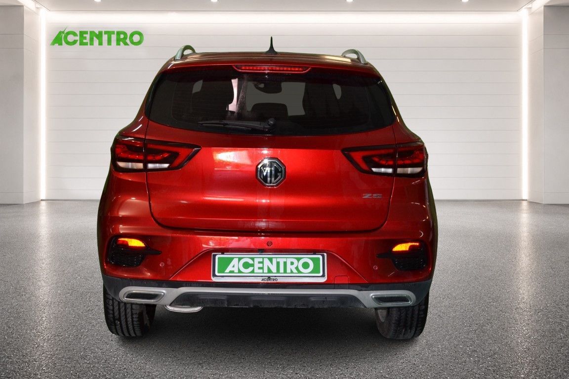 MG ZS