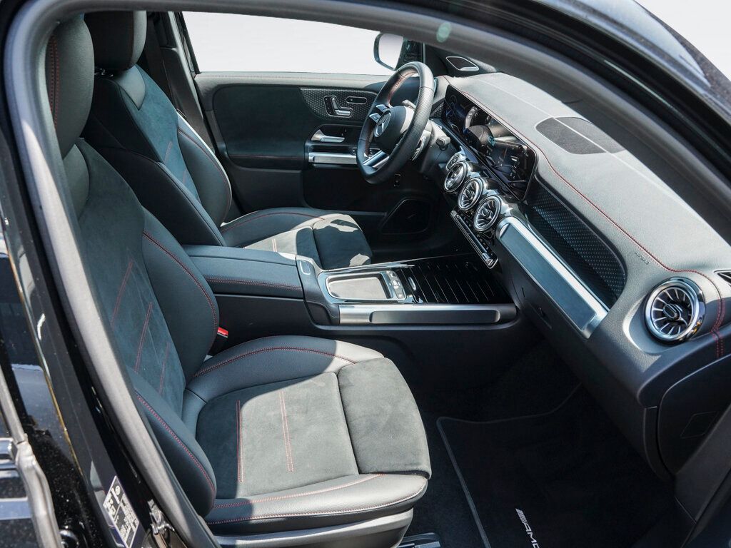 Mercedes-Benz EQB 250 AMG-LINE DISTRONIC 7-SITZER BURMESTER foto 5