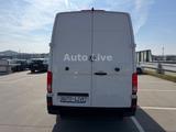 Volkswagen Crafter 35TDI*MITTEL-HOCH*KLIMA*NAVI*KAMERA*TEMP - VW Crafter Gebrauchtwagen in Stuttgart