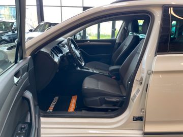 Volkswagen Passat Variant *19%*LED*KAMERA*ACC*AHK*NAVI*SHZ*
