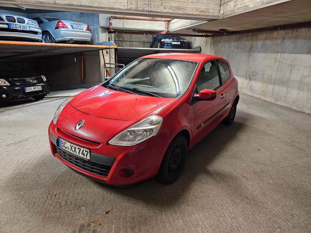 Renault Clio Dynamique 1.2 16V 75 Dynamique