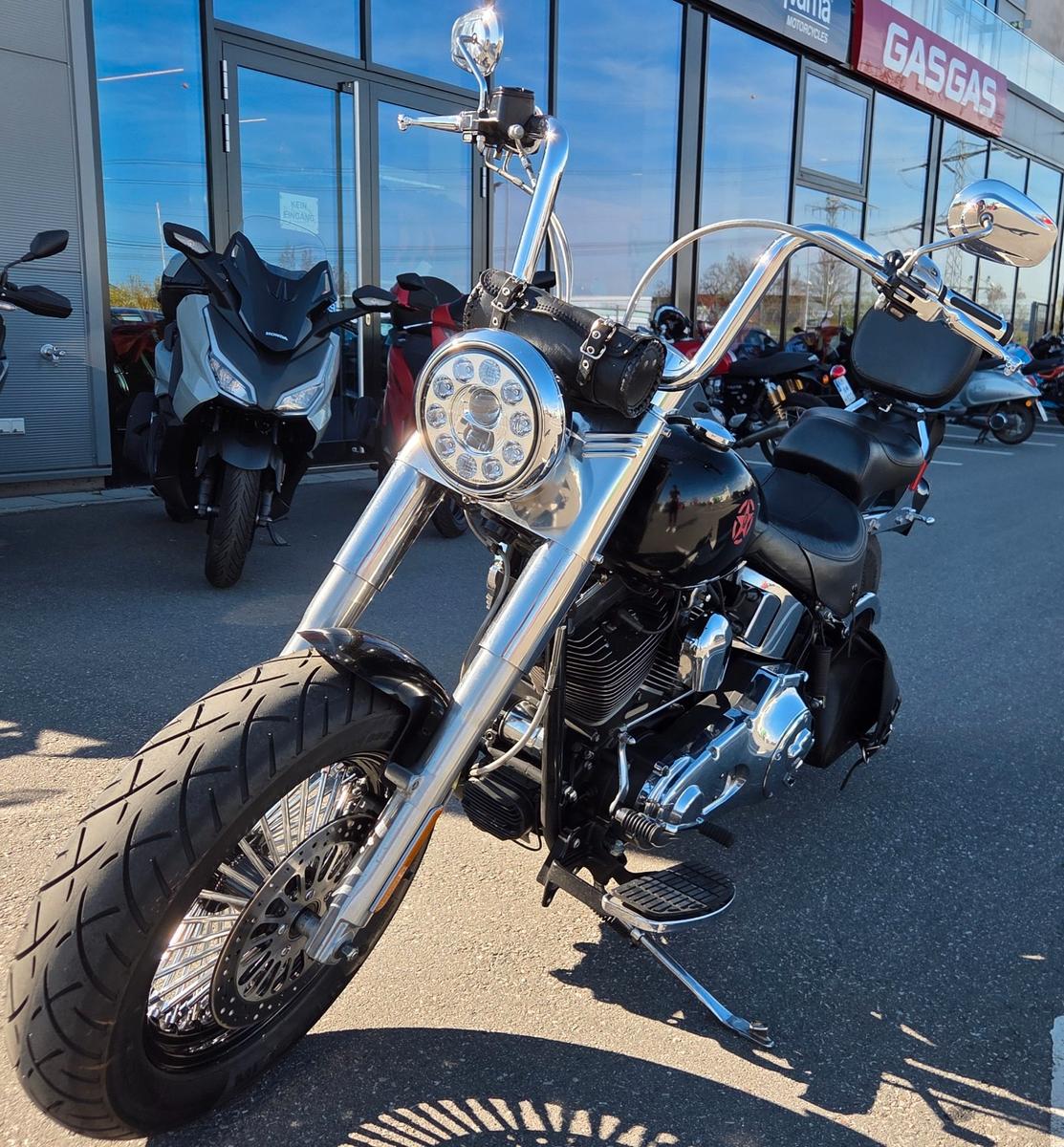 Harley-Davidson FLSTCI Heritage Softail