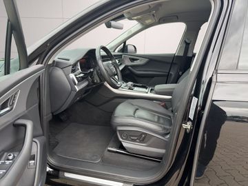 Audi Q7 - 6