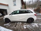 Mercedes-Benz B 220 4MATIC DCT - - Mercedes-Benz B 220 von privat