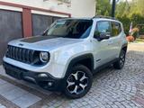 Jeep Renegade Trailhawk Plug-In-Hybrid 4xe - Jeep Renegade: Trailhawk