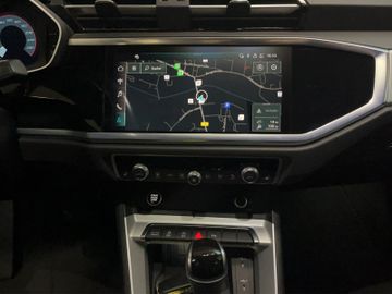 Bild 14 Audi Q3 35 TDI advanced S-tronic +LEDER+AHK+LED+NAVI