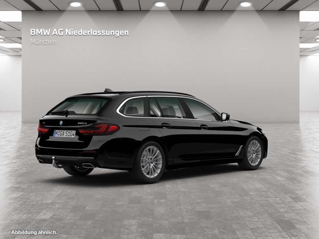 BMW 520d xDrive Touring AHK Driv.Assist.Prof Kamera foto 2