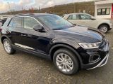 Volkswagen T-Roc 2.0 TDI DSG Life AHK ACC SHZ 17Z Kessy Kam - Neuwagen mit Diesel-Antrieb: Geländewagen