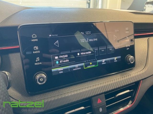 Fahrzeugabbildung SKODA Scala Monte Carlo 1.0 El. Panodach ACC LED Lane