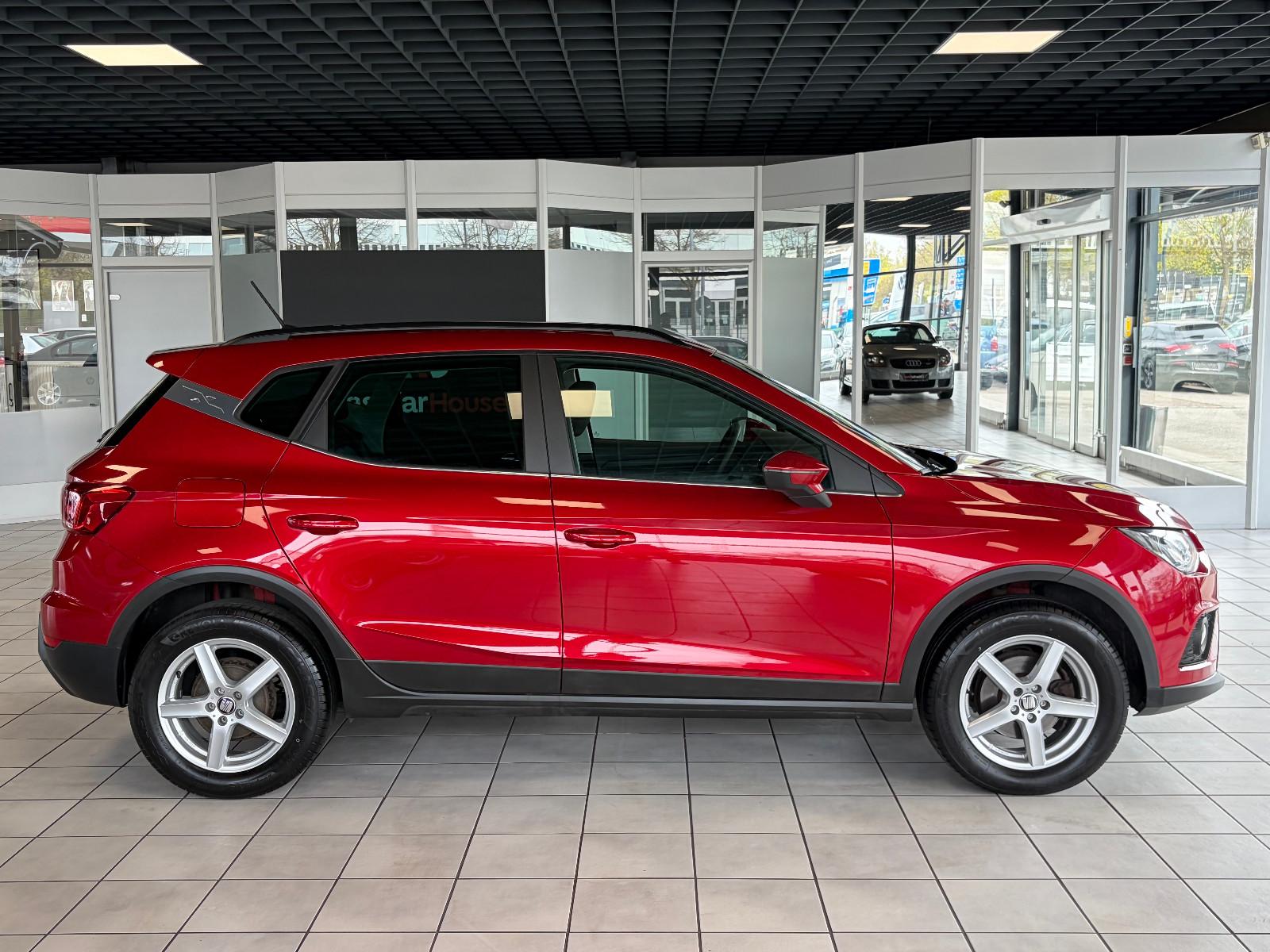 Seat Arona 1.0 TSI Style · 1. Hd · CarPlay ·SZH· Navi