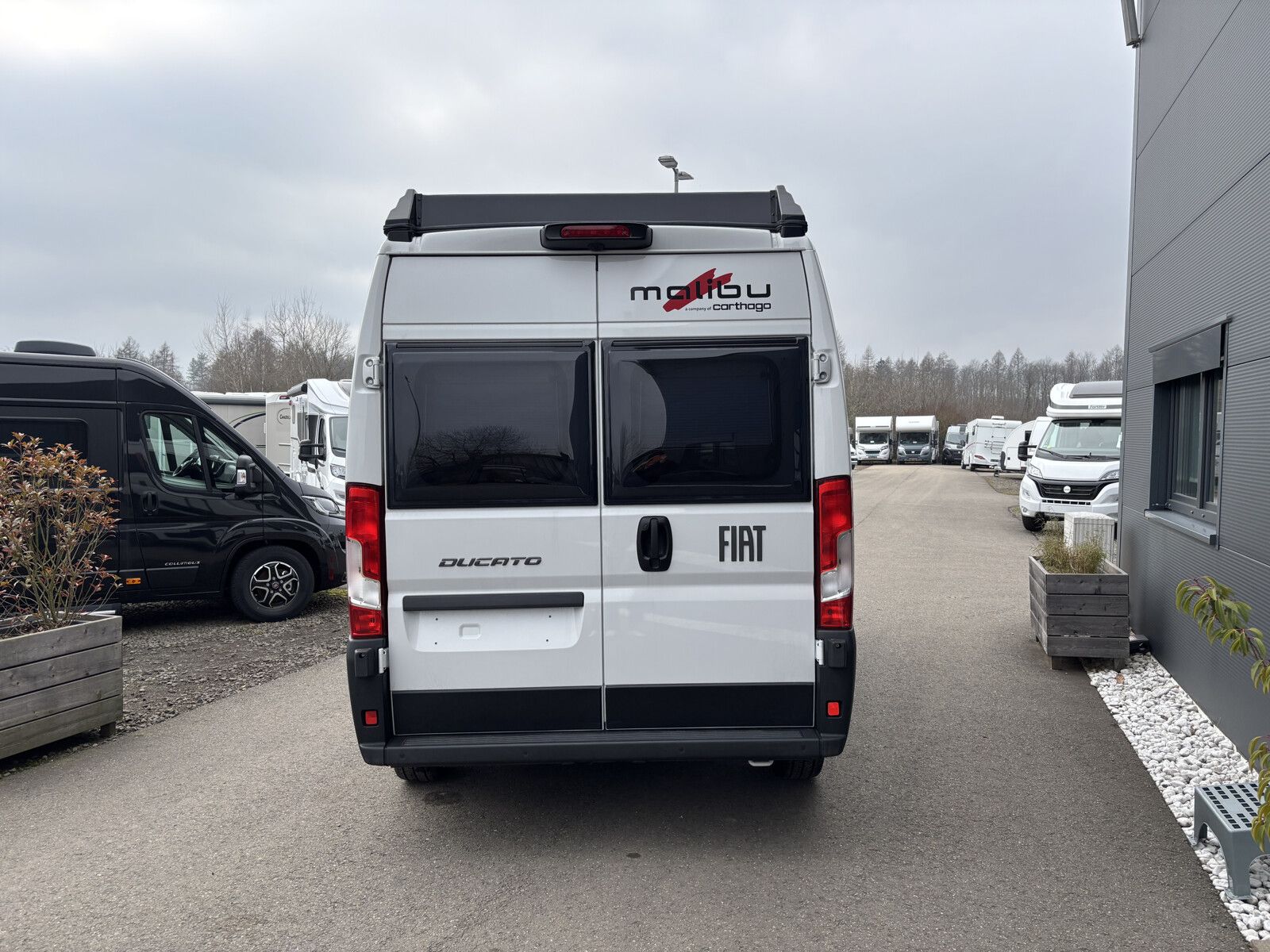 Fahrzeugabbildung Malibu Van compact 540 DB Fiat, 180 PS mit Aufstelldach