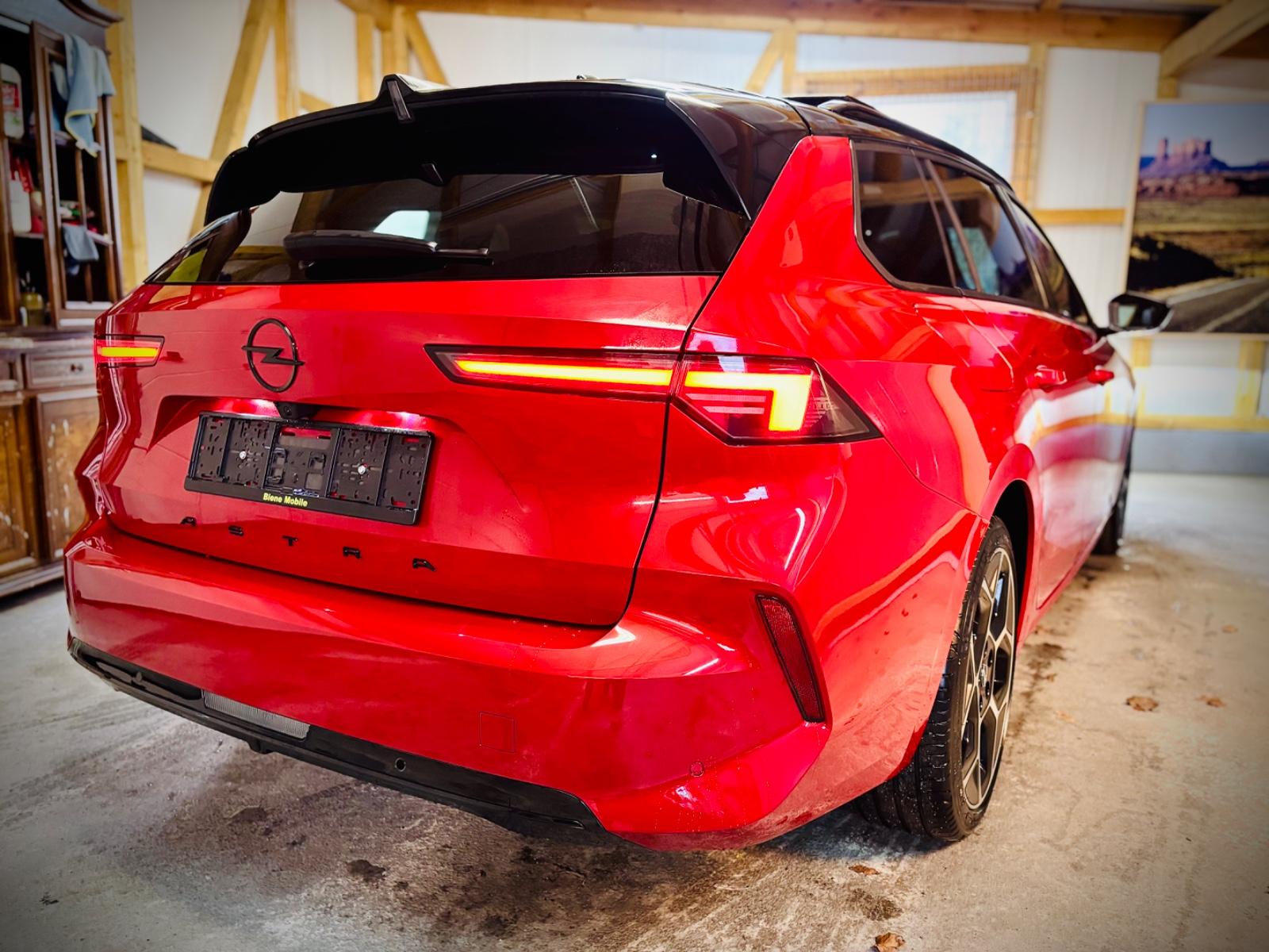 Opel Astra L ST Diesel/Ultimate AUT./Panorama/Leder