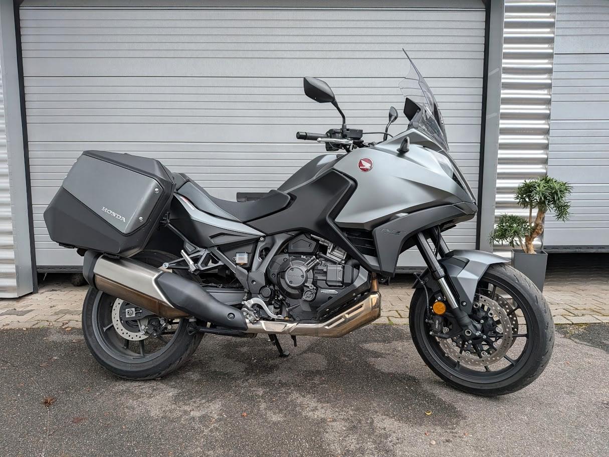 Honda NT1100DR (DCT)