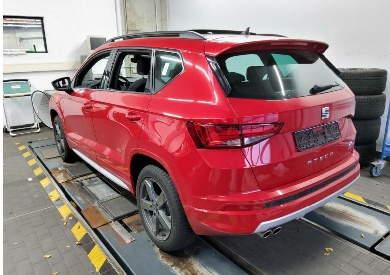 Fahrzeugabbildung SEAT Ateca 2.0 TSI FR 4Drive DSG STANDHZG PANO 1.HAND