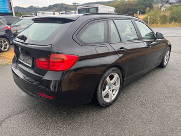 BMW 320 - 4