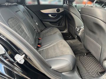 Mercedes-Benz C 300 C -Klasse T-Modell AMG Line