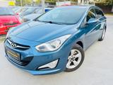Hyundai i40  2,0 cw Style*Klimaau*Kamera*Sitzheizung V+H - gebrauchte Hyundai i40 aus dem Jahr 2011
