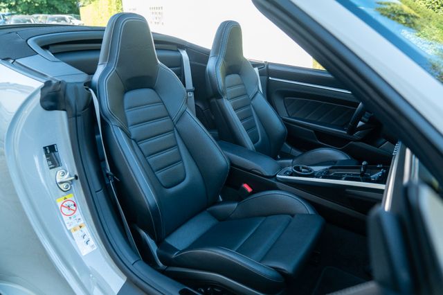 Porsche 992 Turbo S Cabrio/ NACHTSICHT/ INNO DRIVE/ BURM