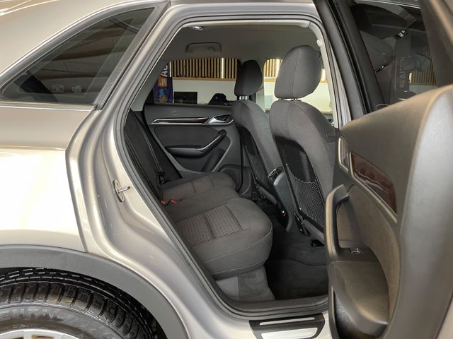 Audi Q3 2.0 TFSI quattro *2. Hand*Navi*Klima*