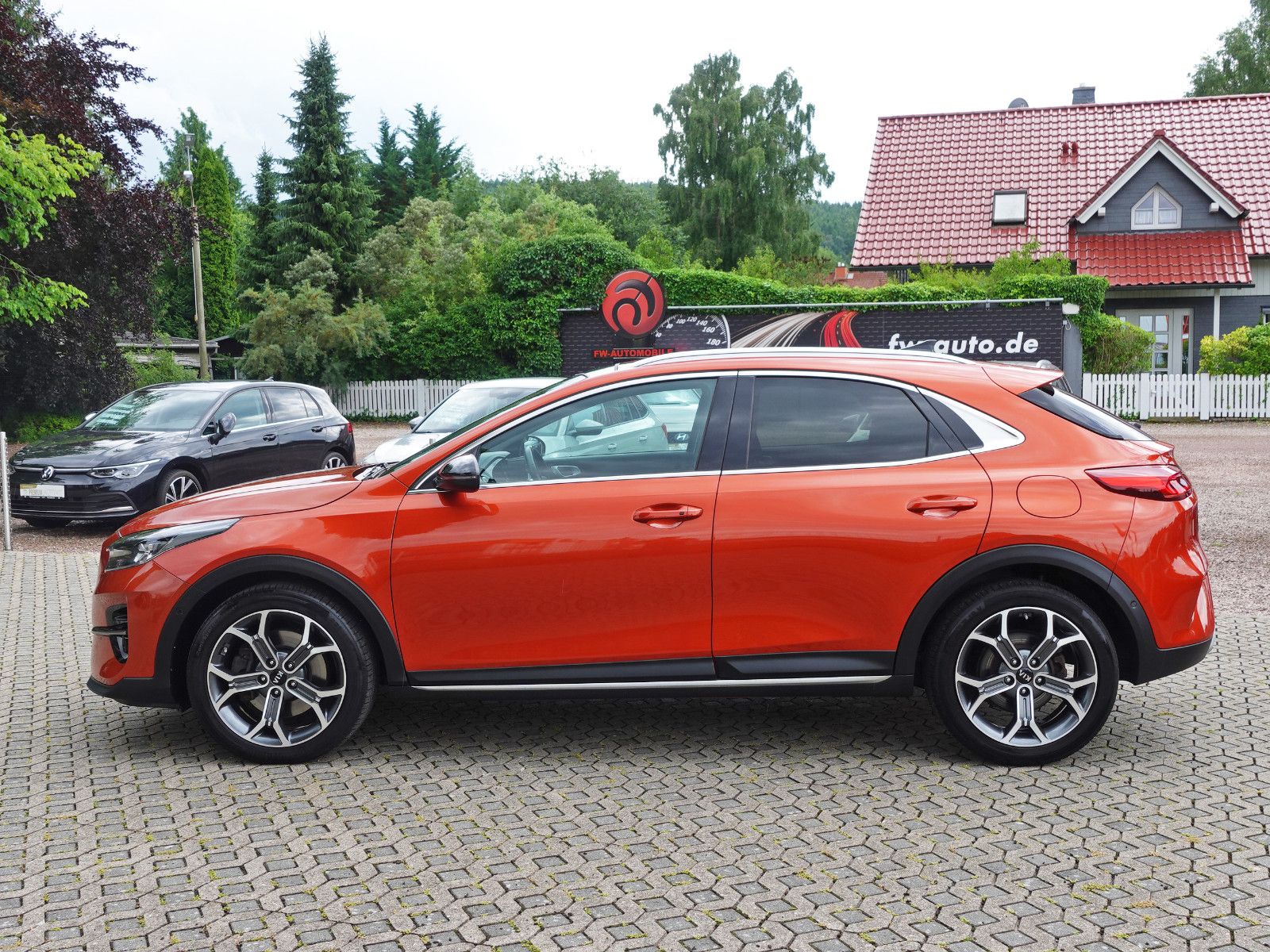 Fahrzeugabbildung Kia XCeed 1.6 T-GDI DCT Platinum Edition JBL Pano...
