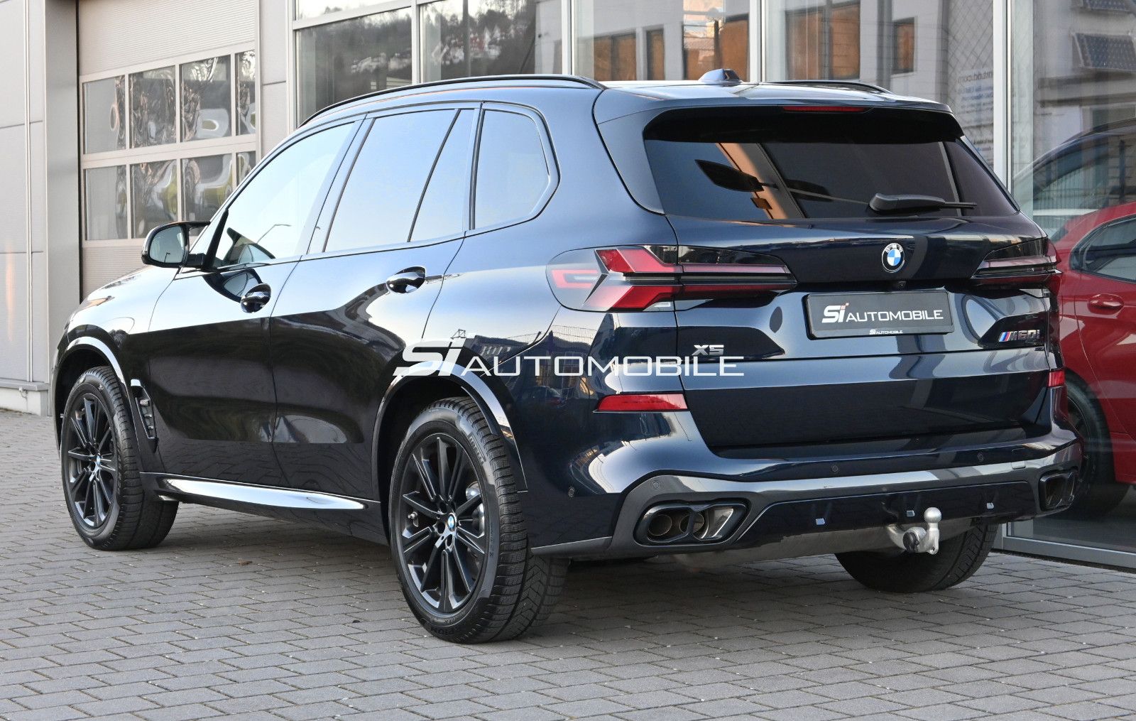 Fahrzeugabbildung BMW X5 M60i xDr. °UVP 155.609€°AHK°B&W°PROF.FAHRW.°