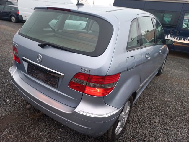 Mercedes-Benz B 200 B -Klasse B 200 CDI,Automatik-G,Euro-4