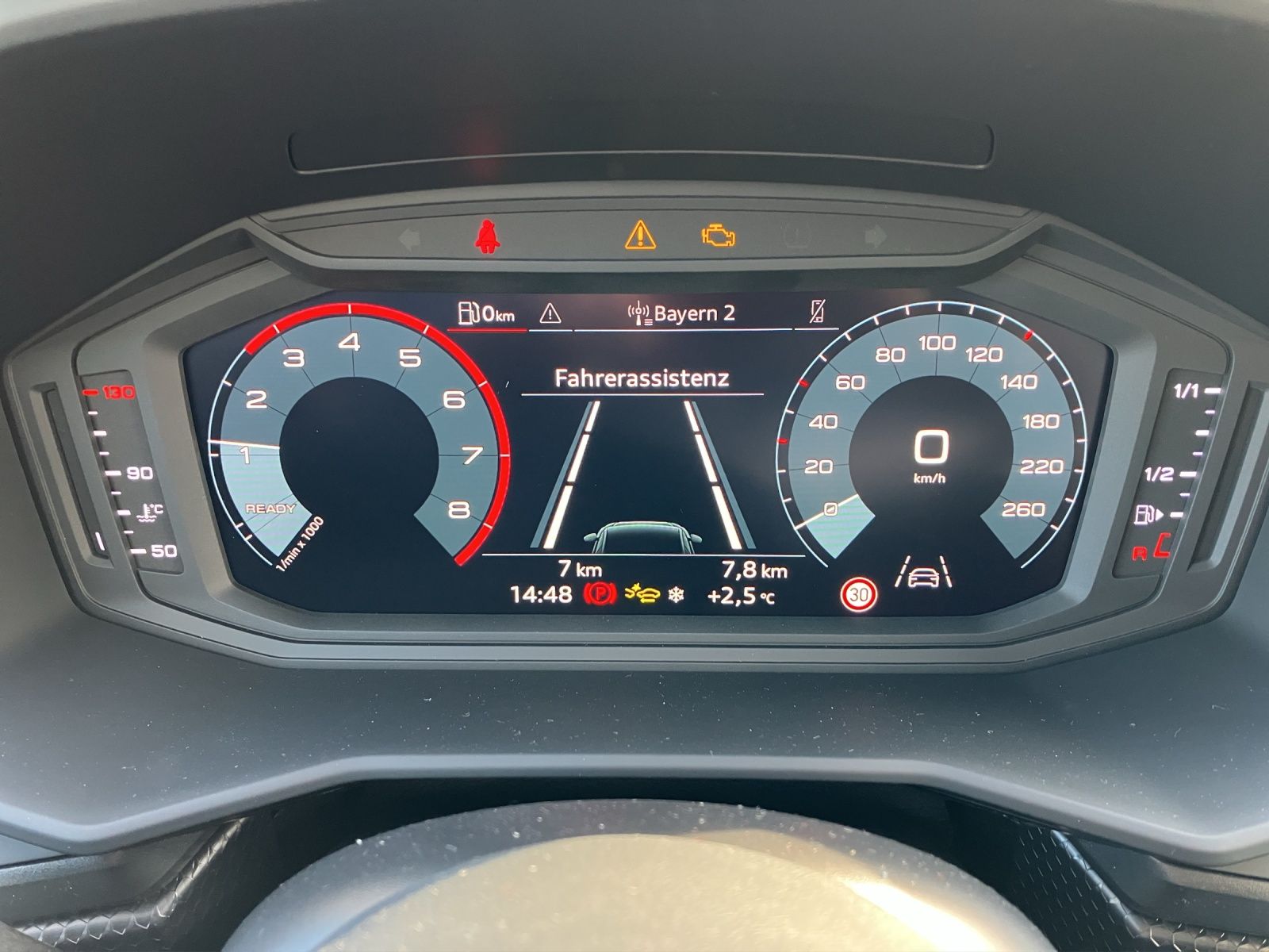 Fahrzeugabbildung Audi A1 Sportback 25 TFSI advanced LED AVC Climatroni