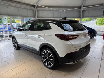 Bild 6 Opel Grandland (X) Grandland X Hybrid 4 Ultimate AHK Wireless 300PS