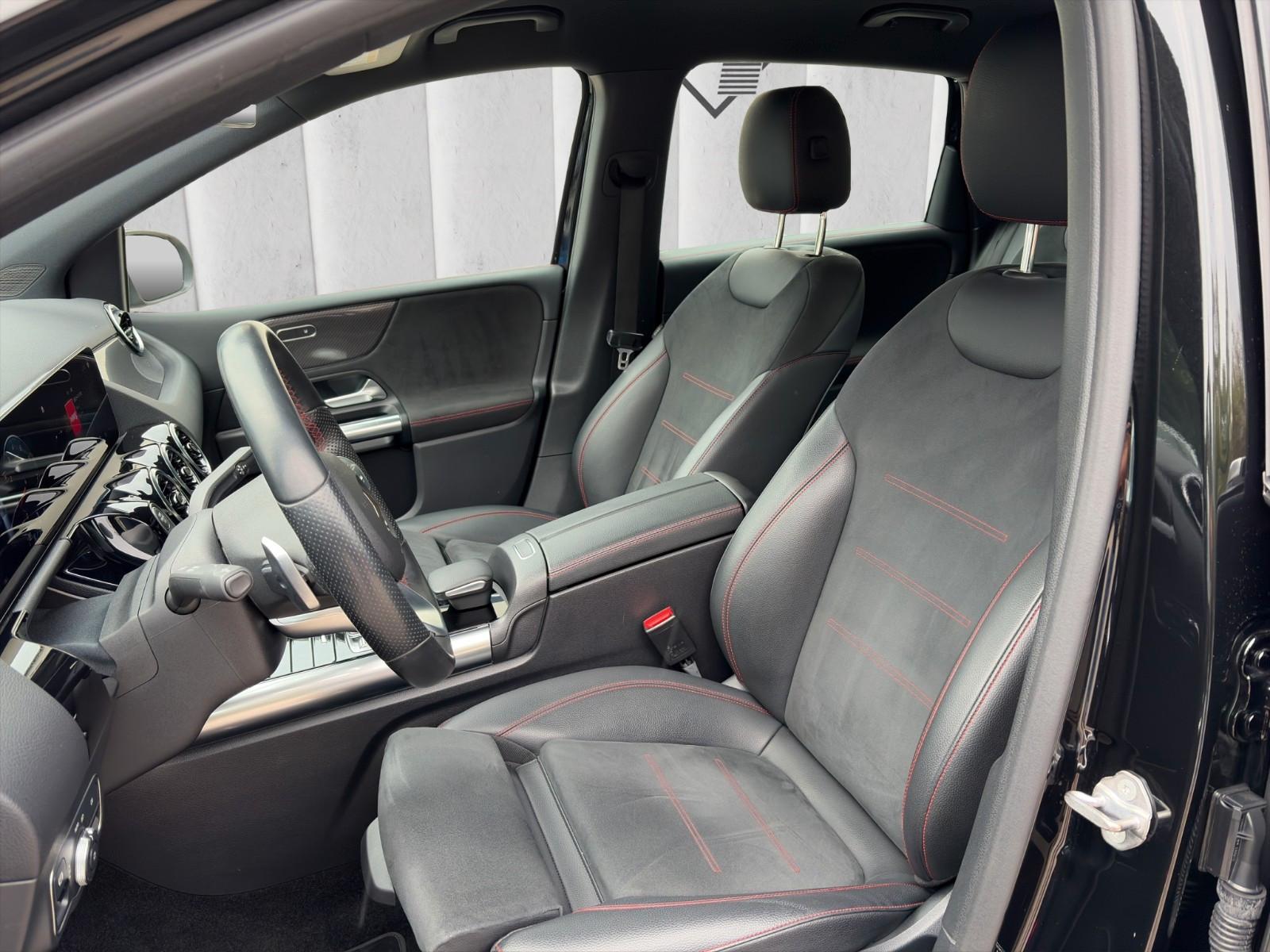 Mercedes-Benz B 250 AMG Line*AHK*ViCo*SHZ*NAVI*LED**