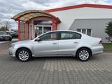 Volkswagen Passat 1.4 TSI Limousine /Tempomat/Klimaauto/Fsh - Volkswagen Passat in Leipzig