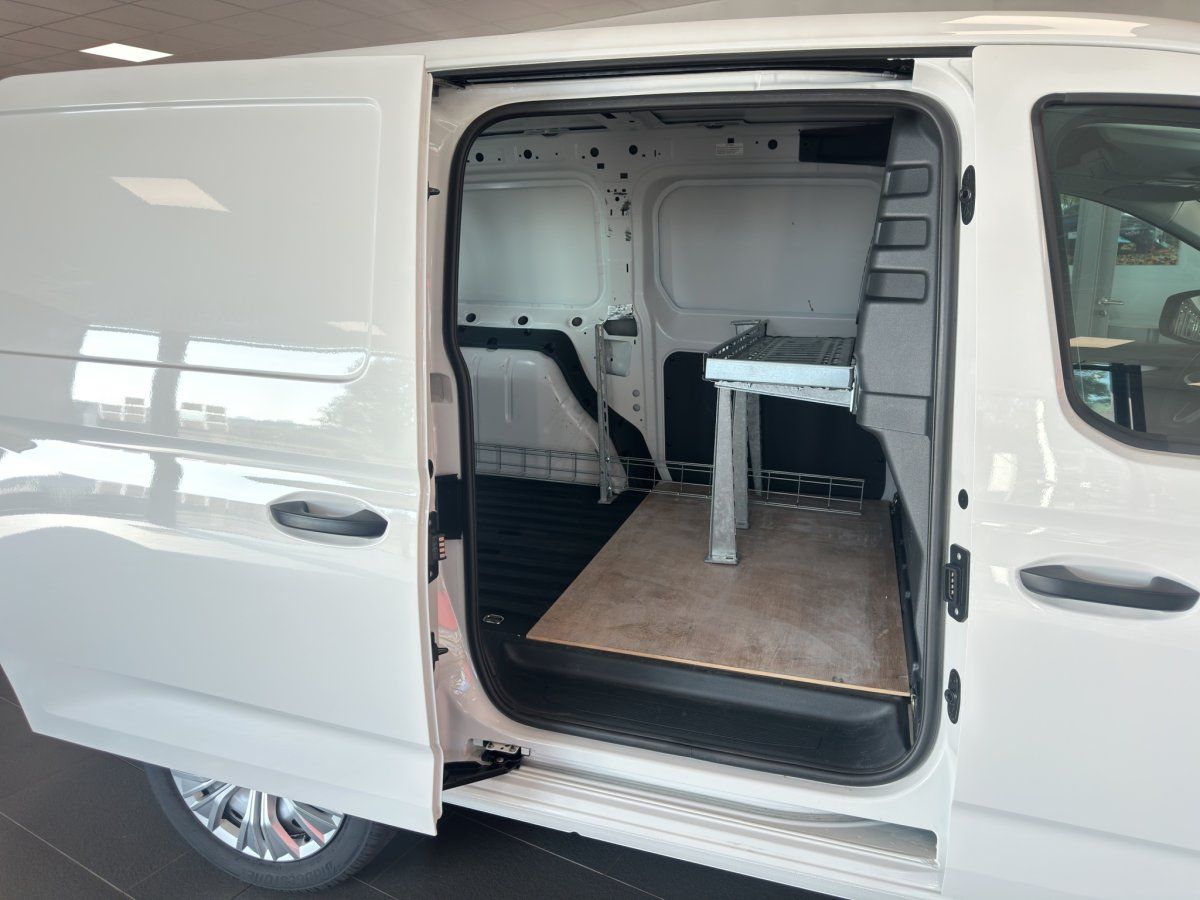 Fahrzeugabbildung Volkswagen Caddy Cargo Maxi 4Motion 2.0 TDI Klima GRA AHK