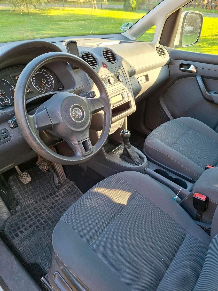 Volkswagen Caddy 2011 — photo 6