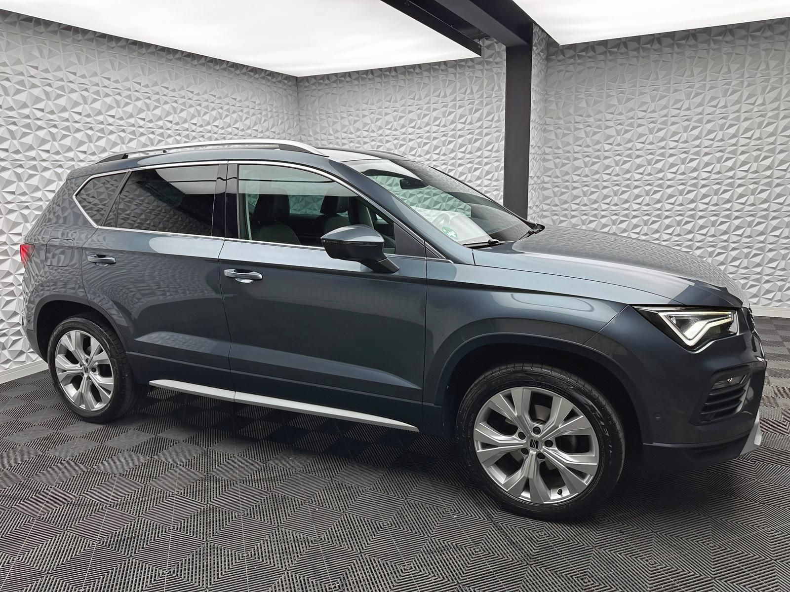 Fahrzeugabbildung SEAT ATECA 1.5TSI ANDROID/KAMERA/PDC/ACC/AHK/LED/NAVI