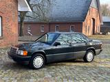 Mercedes-Benz 190E 2.3 5-Gang, nur 83.000 Km - Mercedes-Benz 190 Gebrauchtwagen