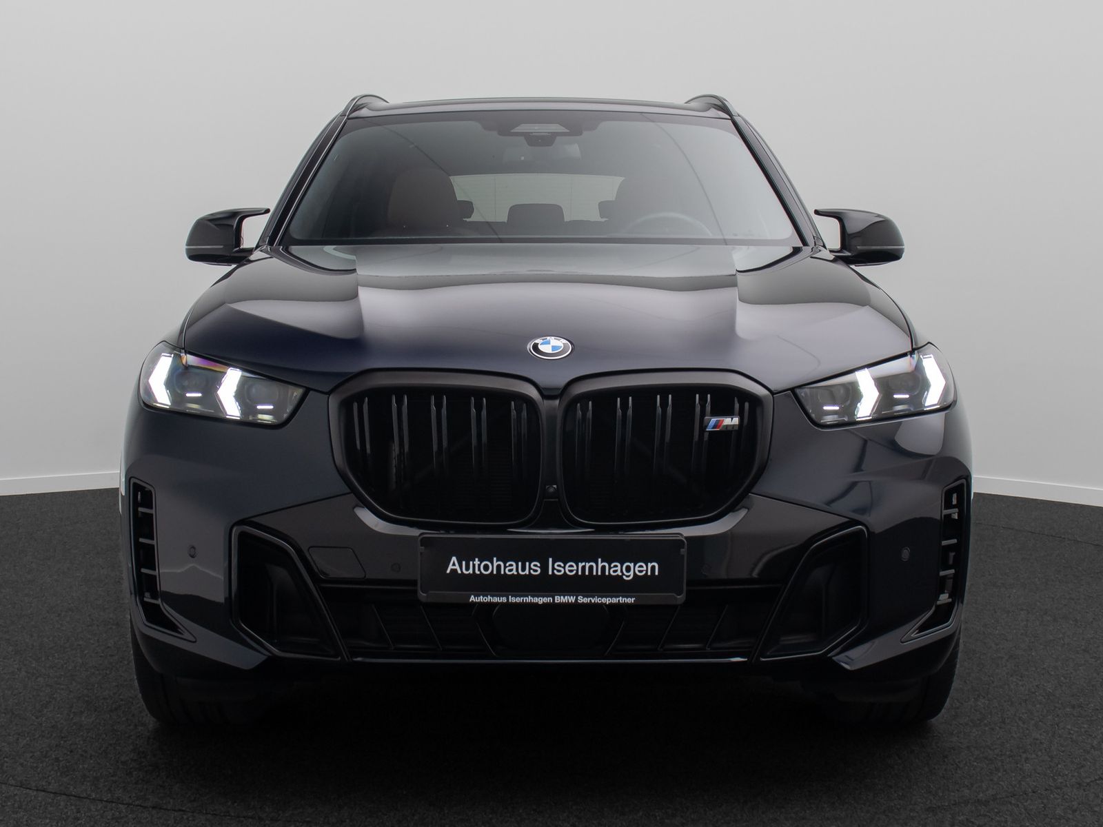 Fahrzeugabbildung BMW X5 M60i SkyLoung 360&deg; H/K Massage Individual 22"