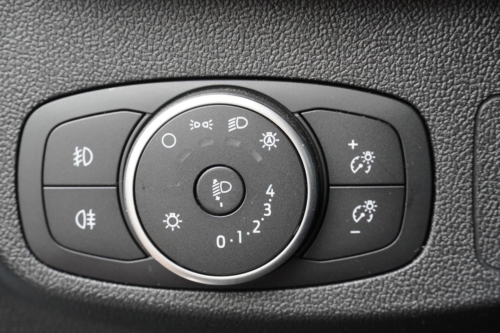 Ford Focus Turnier 2.3 EcoBoost ST LED Navi DAB PDC