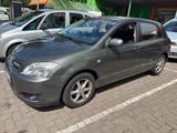 Toyota Corolla 1.6 Sol Automatik Sol - Toyota Corolla mit Benzin-Antrieb: Limousine, Automatik, 1.6