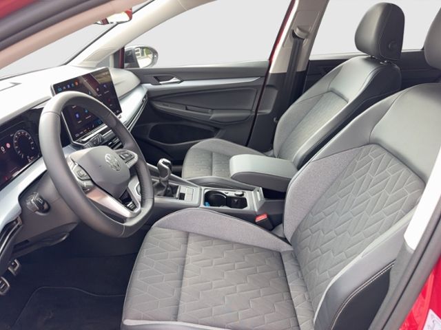Golf VIII LIFE GOAL 1.5 TSI REAR VIEW NAVI AHK L
