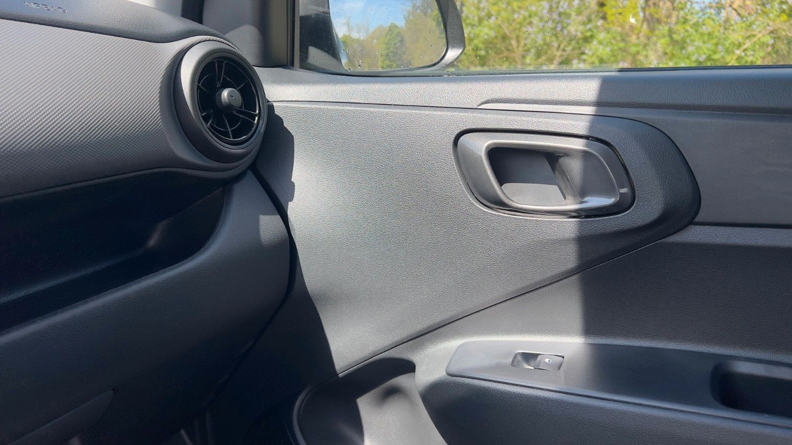 Fahrzeugabbildung Hyundai i10 1.0 Trend *Klima*Navi*CarPlay*PDC*RFKamera*