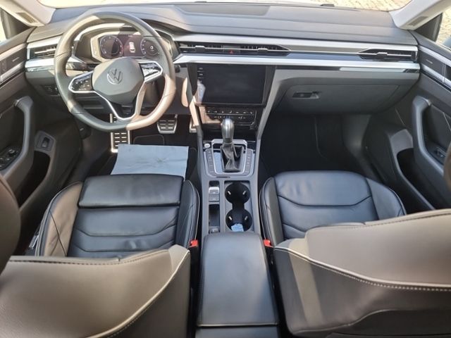 Fahrzeugabbildung Volkswagen Arteon Shootingbrake 2.0 TDI ELEGANCE NAVI IQ.LI