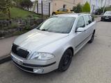 Skoda Octavia Combi 1.9 TDI PD DPF - Skoda Octavia aus 2007: 1.9