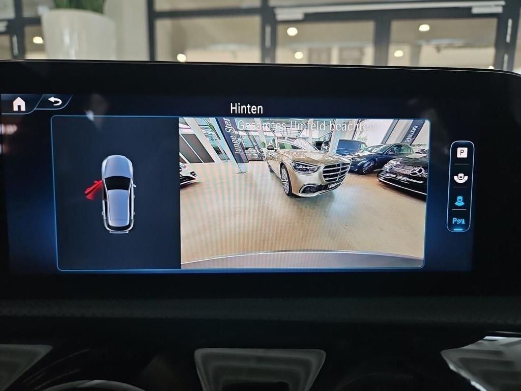 Fahrzeugabbildung Mercedes-Benz A 180 Progressive Navi KAM SpurH LED SHZ RDK