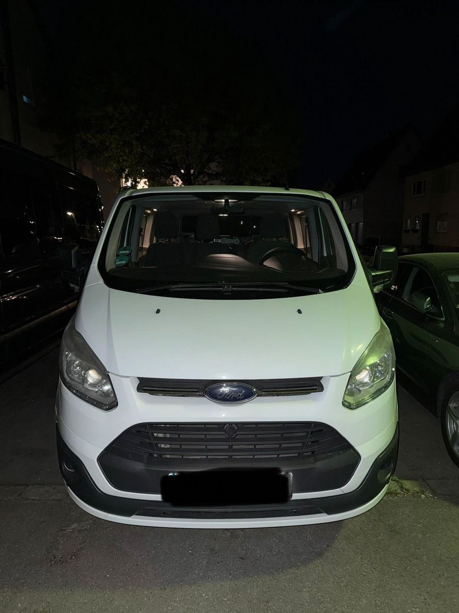 FORD Tourneo Custom