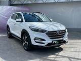 Hyundai Tucson 1.6 T-GDI DCT 4WD Voll AHK Pano 19" - weiße Hyundai TUCSON