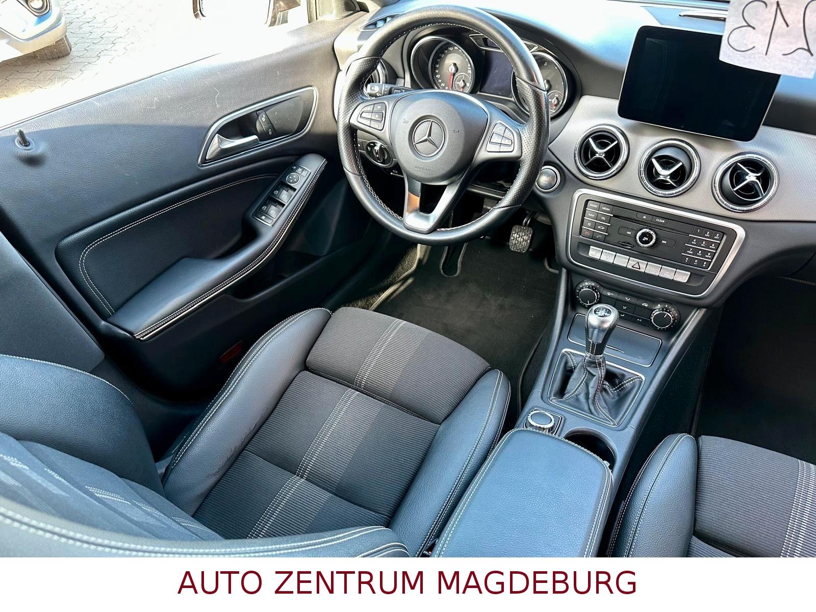 Mercedes-Benz CLA 180 Shooting Brake *LED*NAVI*STANDHEIZUNG*