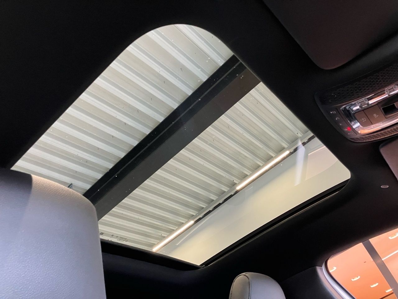 Fahrzeugabbildung Mercedes-Benz A 200 STNDHZ+PANO+LED+SPORTSI+CARPL+LHZ+KAM+SOUN