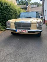Mercedes-Benz Mercedes/ 8 , W115 Benziner,  Bj.1975 Oldt... - gebrauchte Mercedes-Benz 200 aus dem Jahr 1975