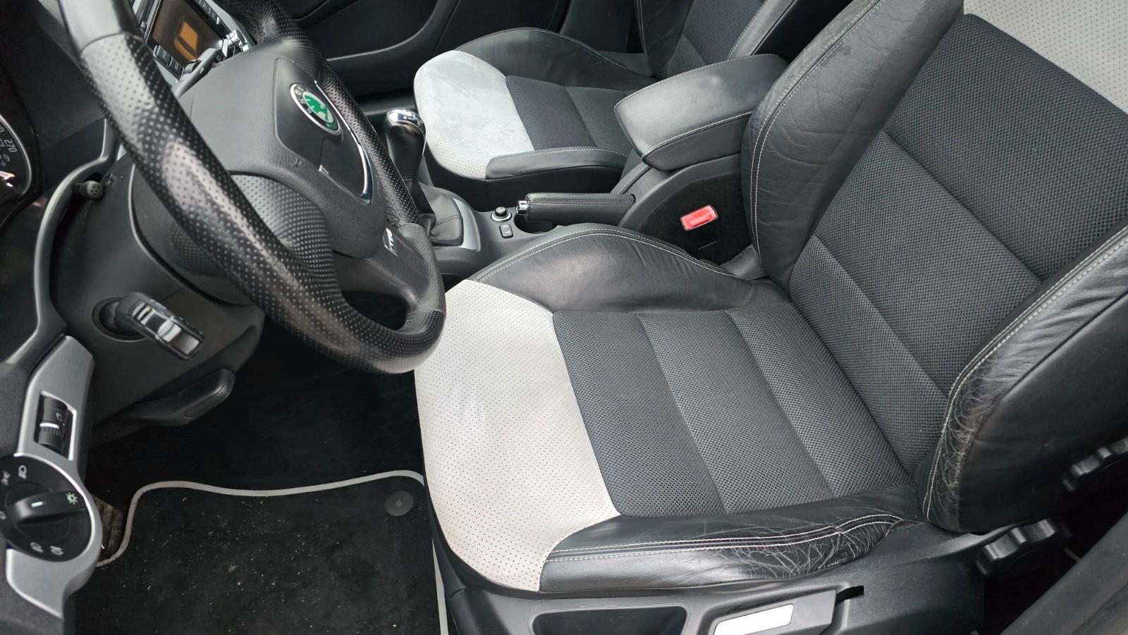 Skoda Octavia 2009 — photo 10